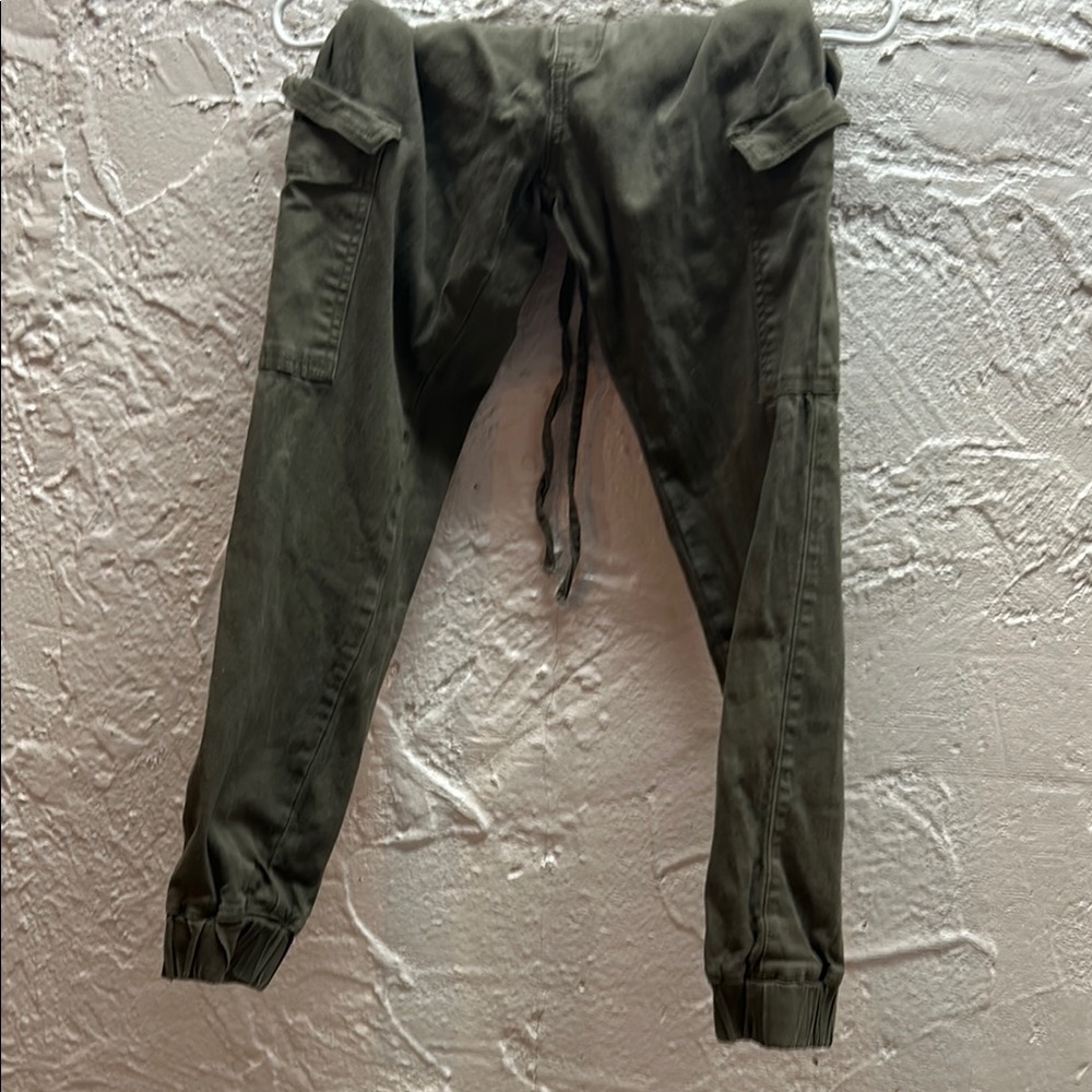 Almost Famous Green Cargo Pants with Tapered Legs and Drawstring Waist